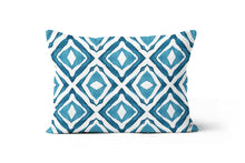 Load image into Gallery viewer, Eye Of The Storm Blue Print Lumbar Pillow Cover