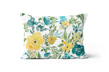Load image into Gallery viewer, Floral White Pillow Cover
